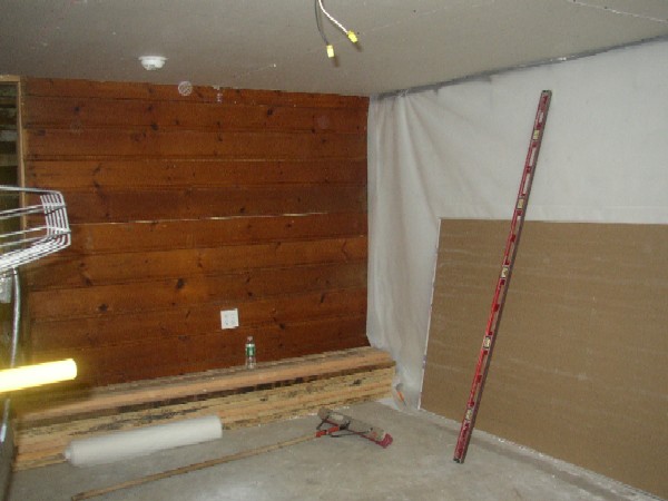 Click image for larger version

Name:	fish wall before .jpg
Views:	84
Size:	53.3 KB
ID:	18336