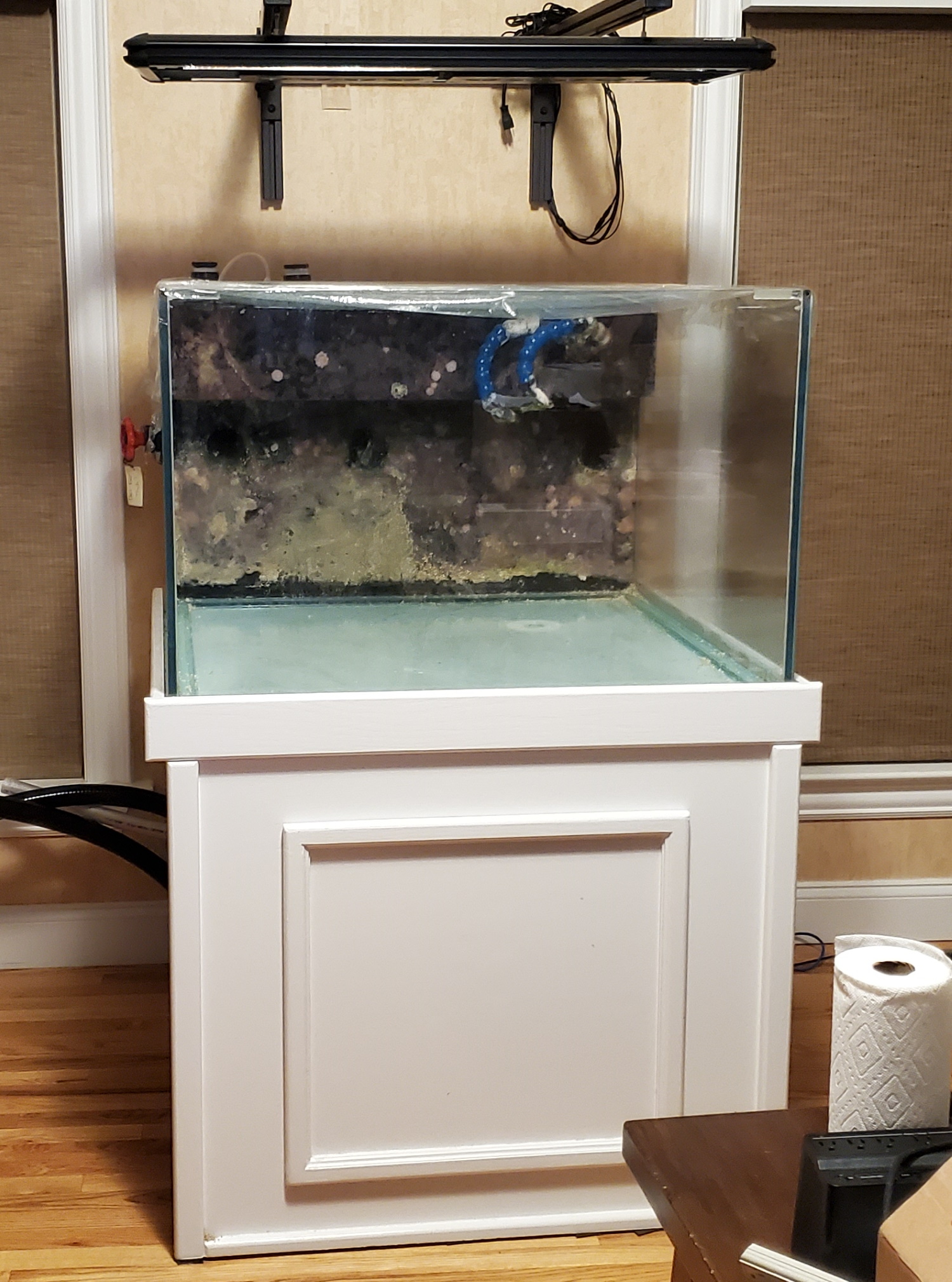 Aquarium 2.jpg Aquarium 2.jpg