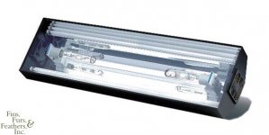 Hamilton-Cebu-Sun-Lighting-System-60-Inch-2-x-250-Watt-10-000K-Metal-Halide-amd-4-x-80-Watt-T5-H.jpg