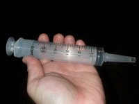 Syringe 004.JPG