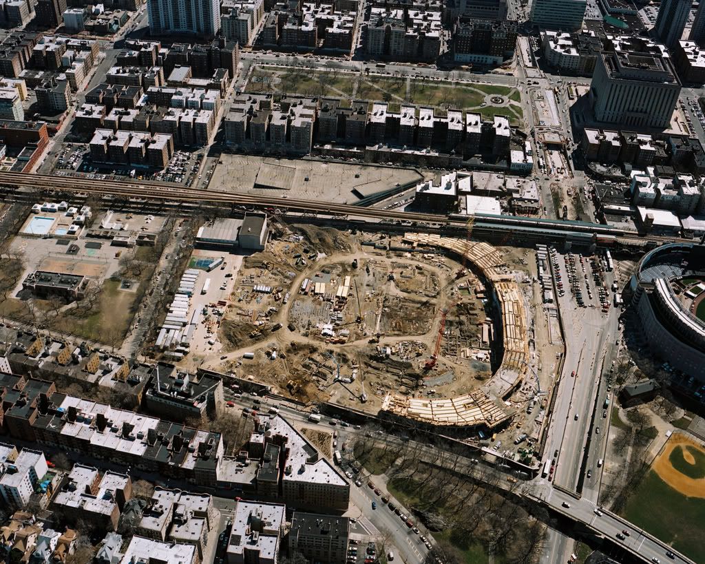 yankeestadium001.jpg