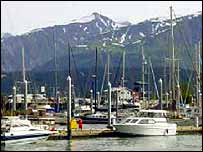 _39120620_alaska_pew_203.jpg