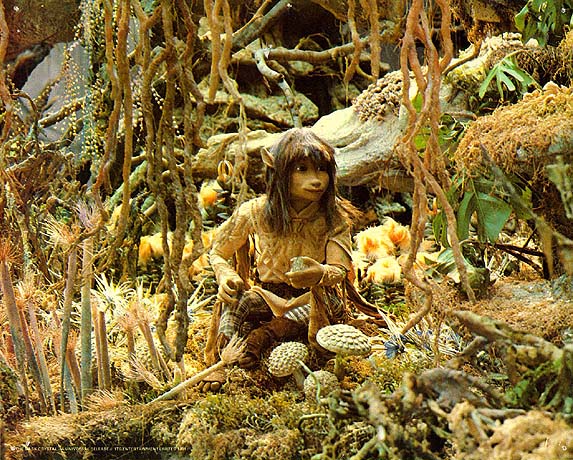 darkcrystal1.jpg